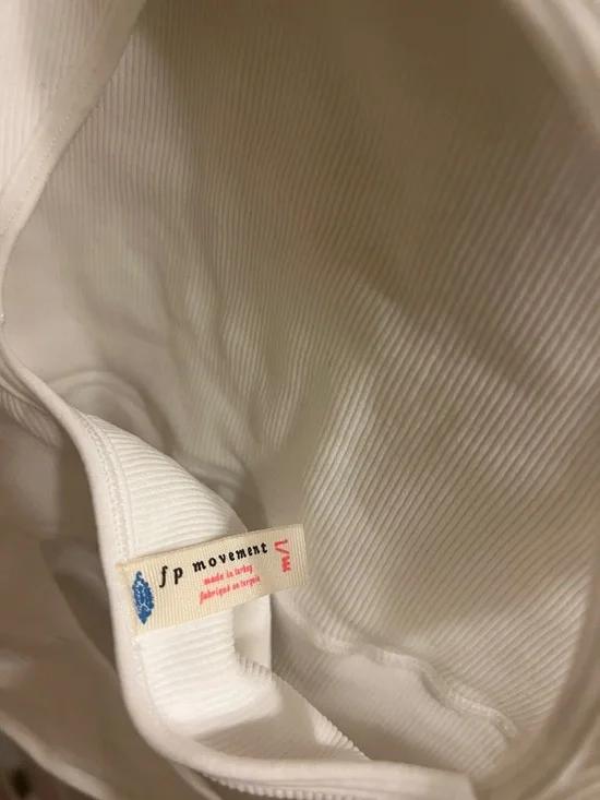 Free people movement tank - Picture 4 of 4